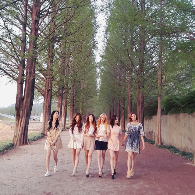 아영(달샤벳) 150501 인스타그램 - 우리가 가는 곳은 늘 달링과 함께..