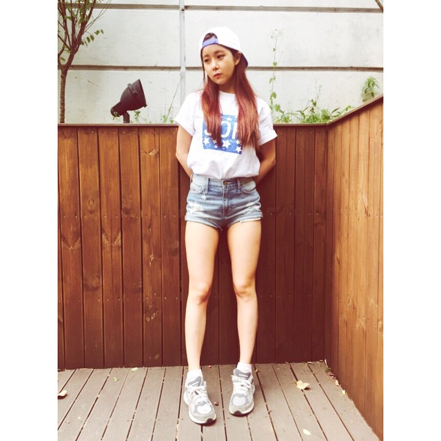 조현영(레인보우) 150604 인스타그램 - 배고파...