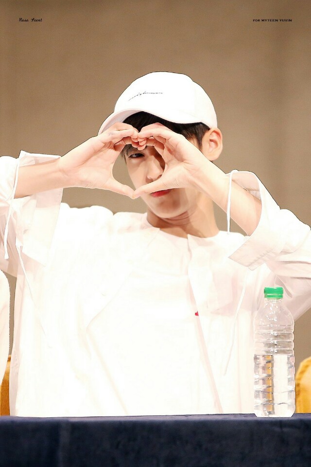 송유빈.jpg