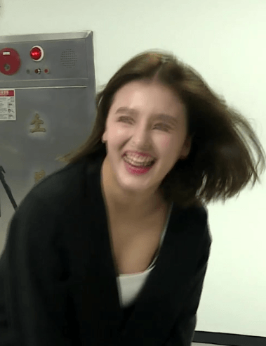 8b0350623da6256ce53e54f8a010e7c3_1608880213_6848.gif