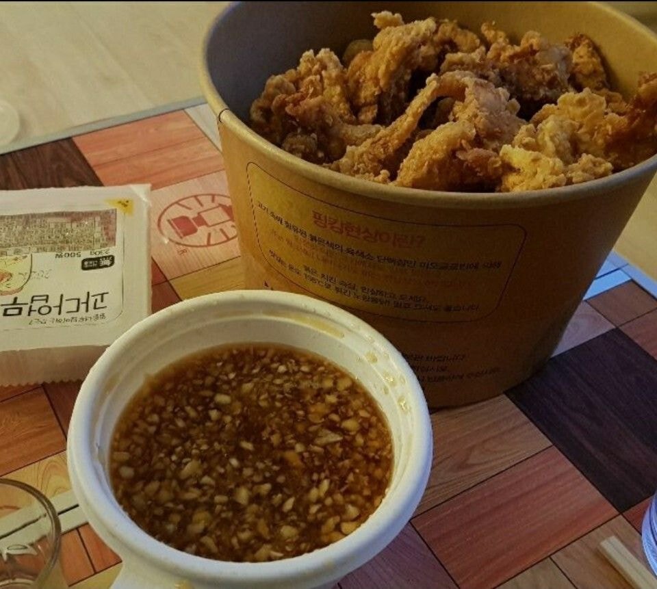 배달의민족 블랙등급 돼지의 치킨 별 맛있는 프랜차이즈