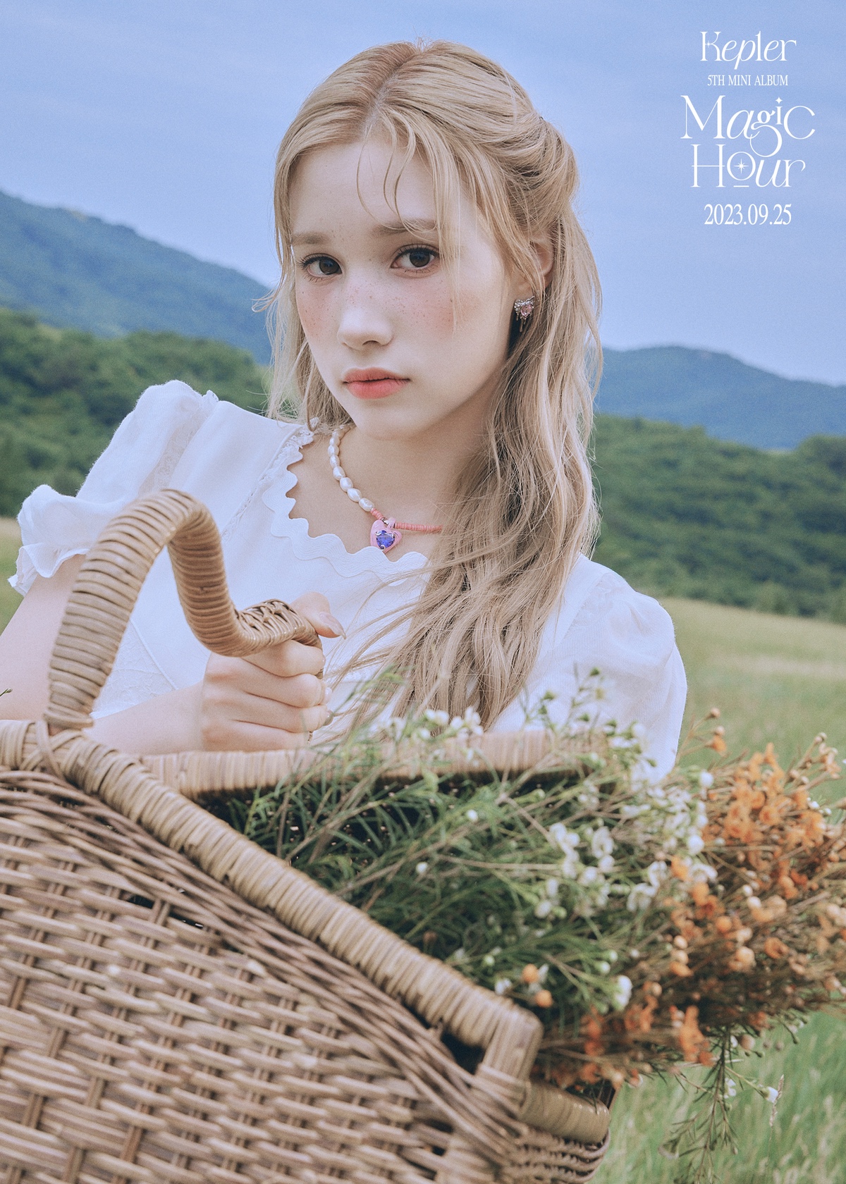 Kep1er 케플러 The 5th Mini Album <Magic Hour> CONCEPT PHOTO SUNKISSED