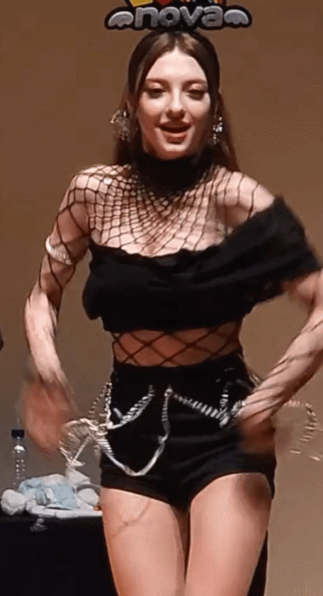 2ea2c6bb7109547dc30f89a8c6f38346_1751280410_8842.gif