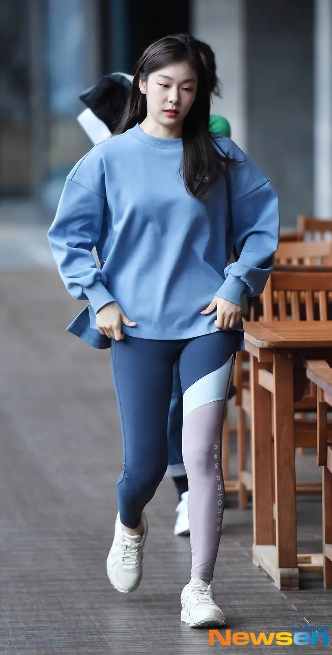 미모 돋는 김연아 레깅스