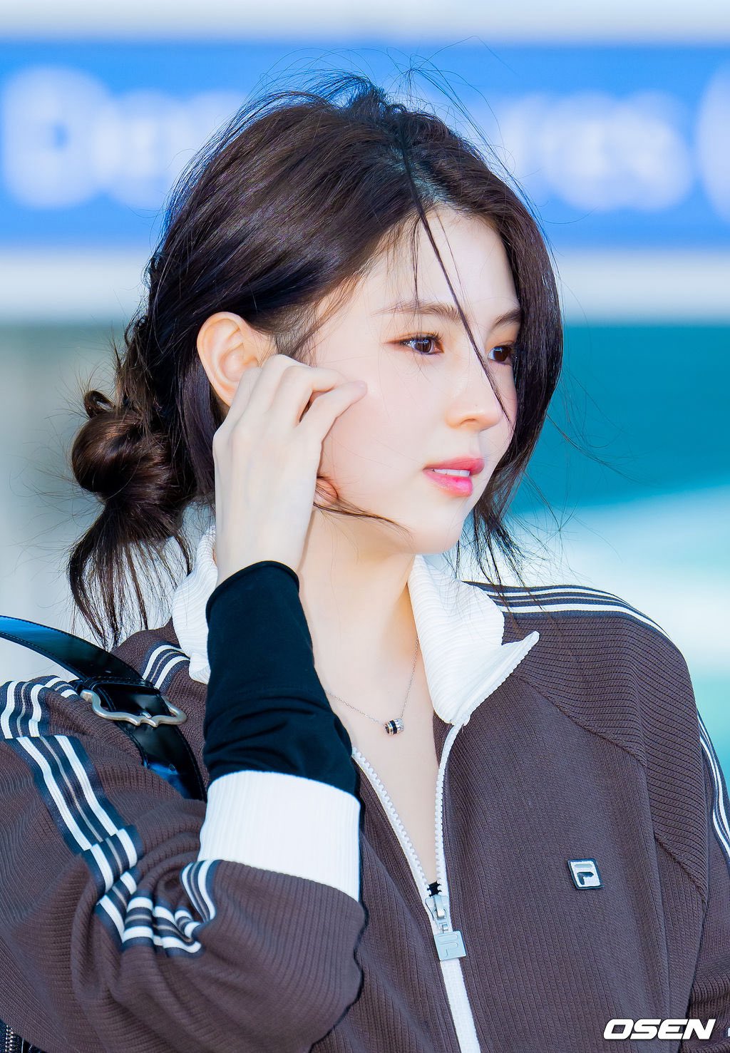출국하는 한소희