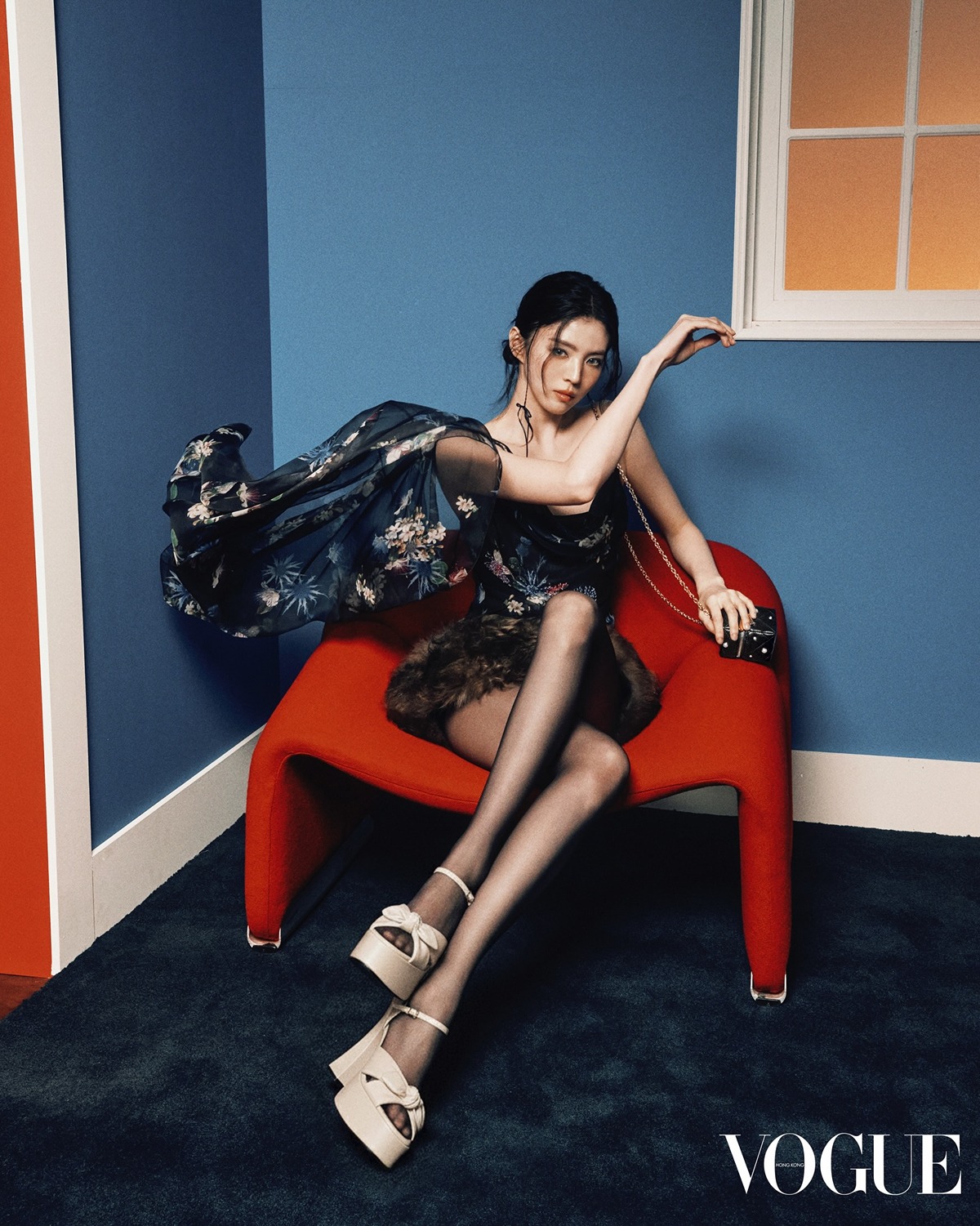한소희 보그 홍콩 1월호 커버 & 화보 (찰스앤키스)