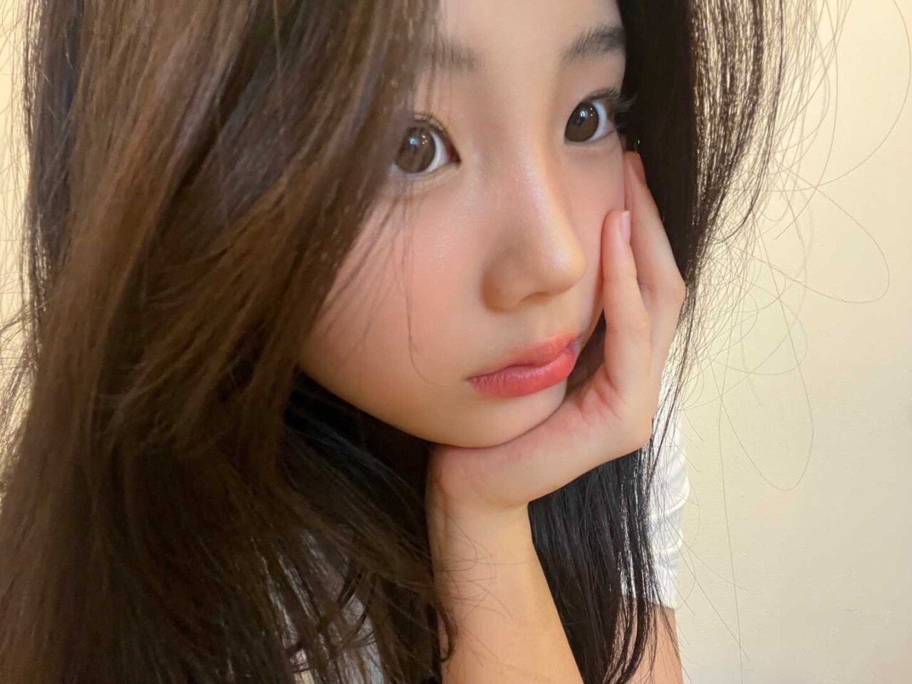 갤럭시 유저라는 아일릿 원희 갤럭시 셀카