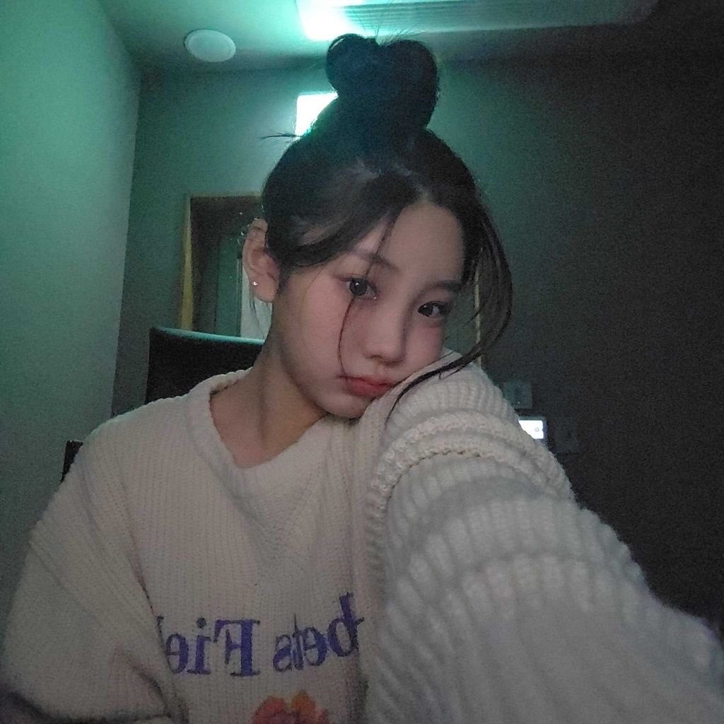 갤럭시 유저라는 아일릿 원희 갤럭시 셀카