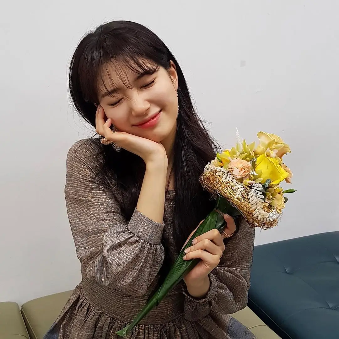 2019 SBS 연기대상 배수지.jpgif