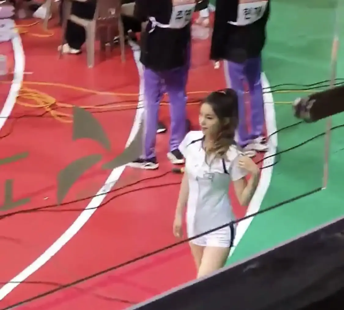 있지 예지 투구 의상 (아육대)