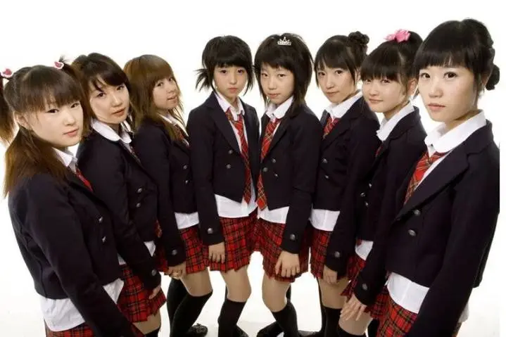 데뷔싱글이 단 7장 팔린 전설의 걸그룹 (키로츠)