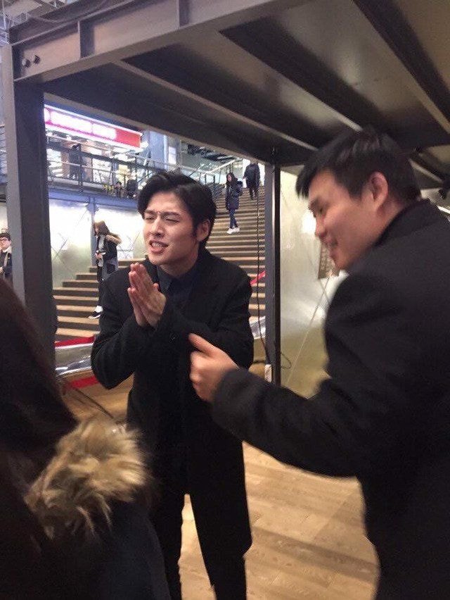 사진 못찍어줘서 죄송한 강하늘