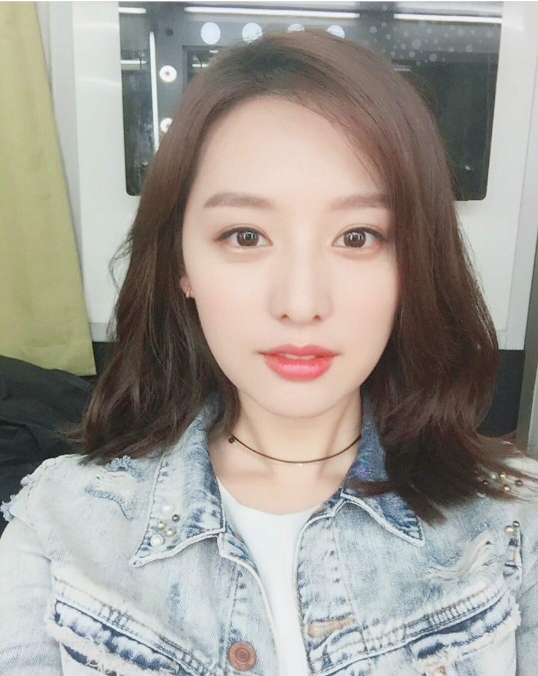 배우 김지원 인스타
