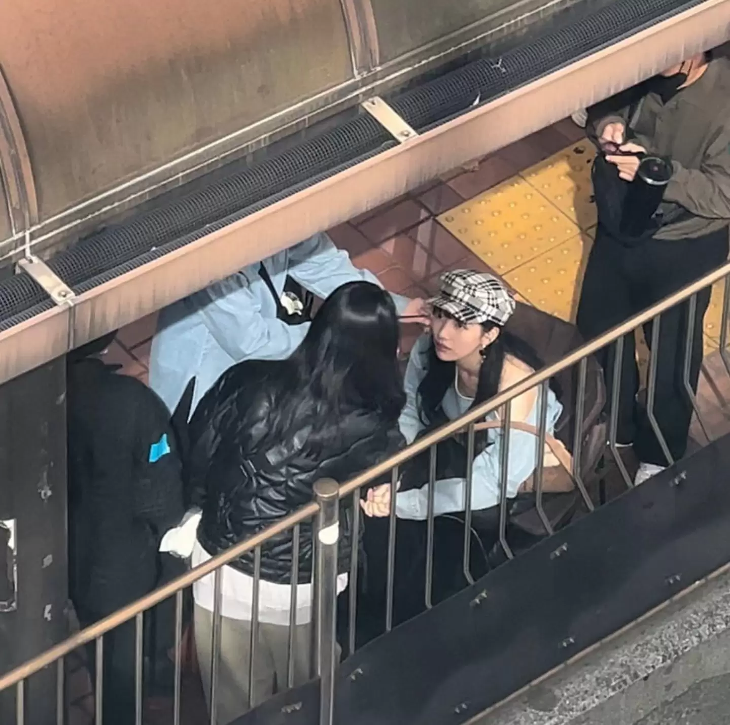 오늘자 수지 목격사진