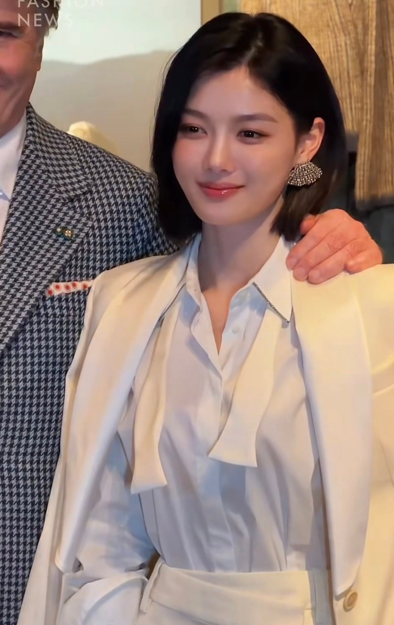 단발로 머리 자른 김유정 근황