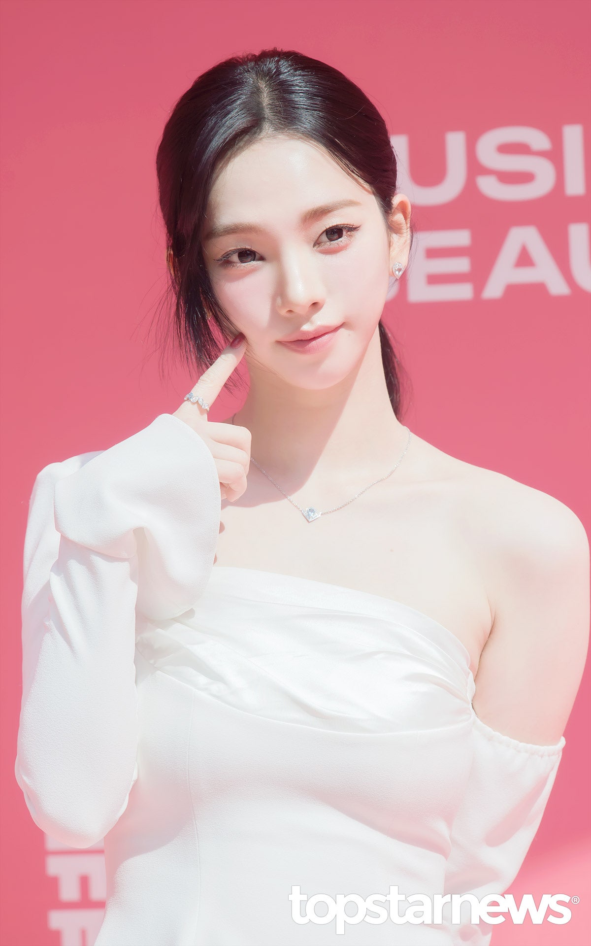 어제자 카리나