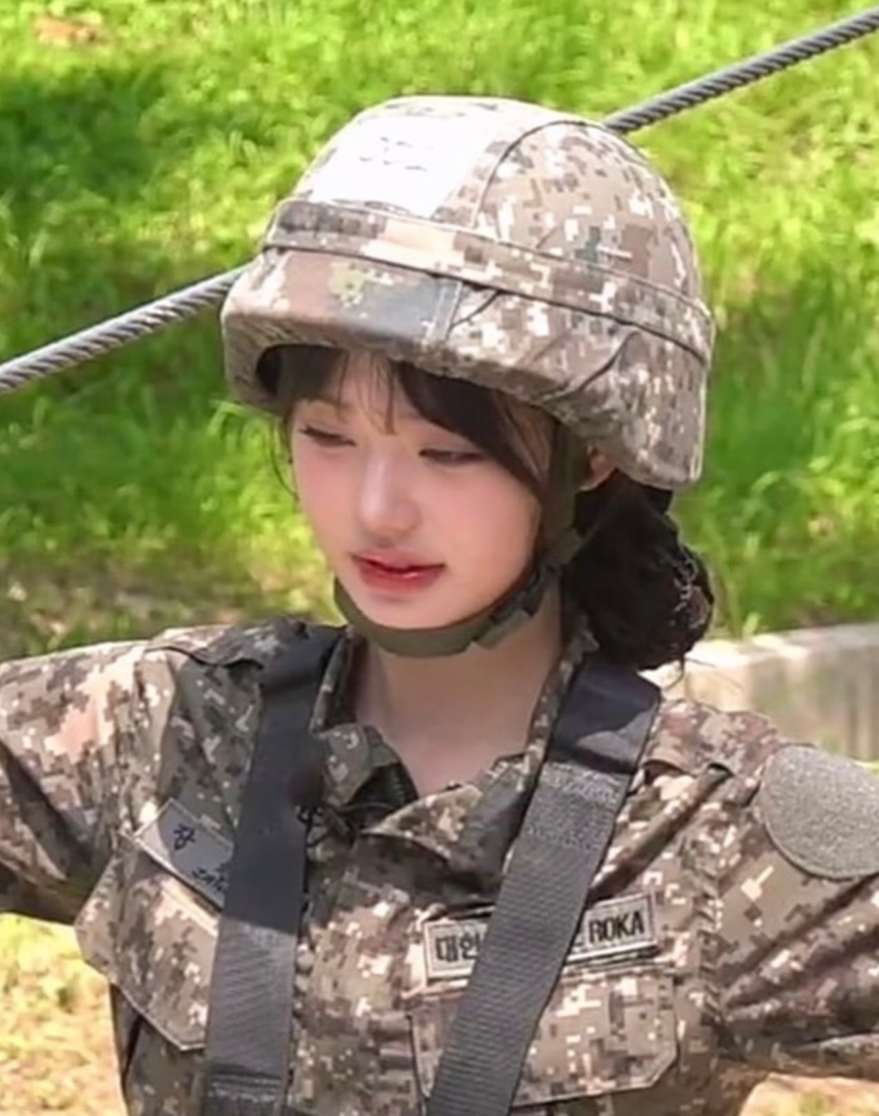 군복 입은 장원영 근황