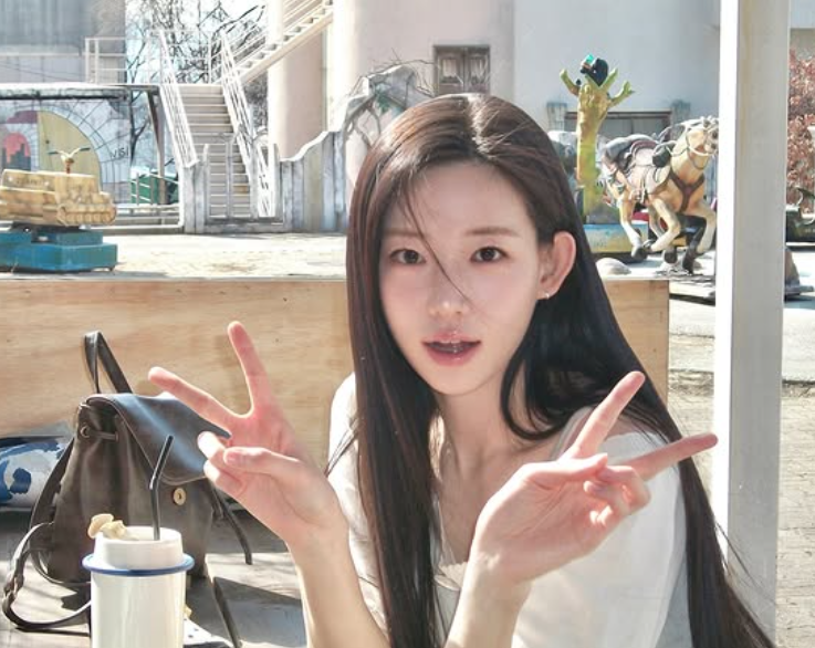 배우 최윤지
