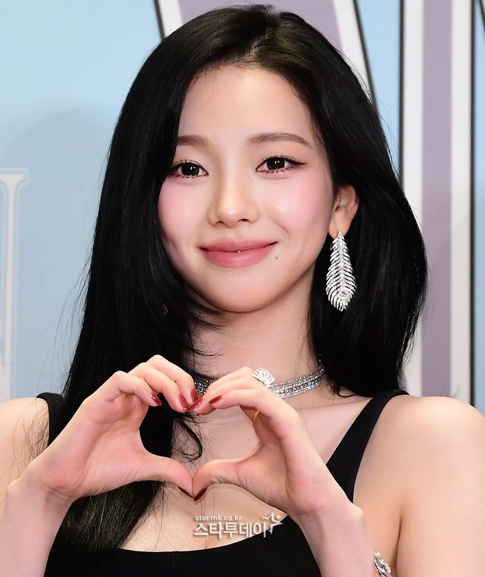 더블유 코리아 행사, 카리나