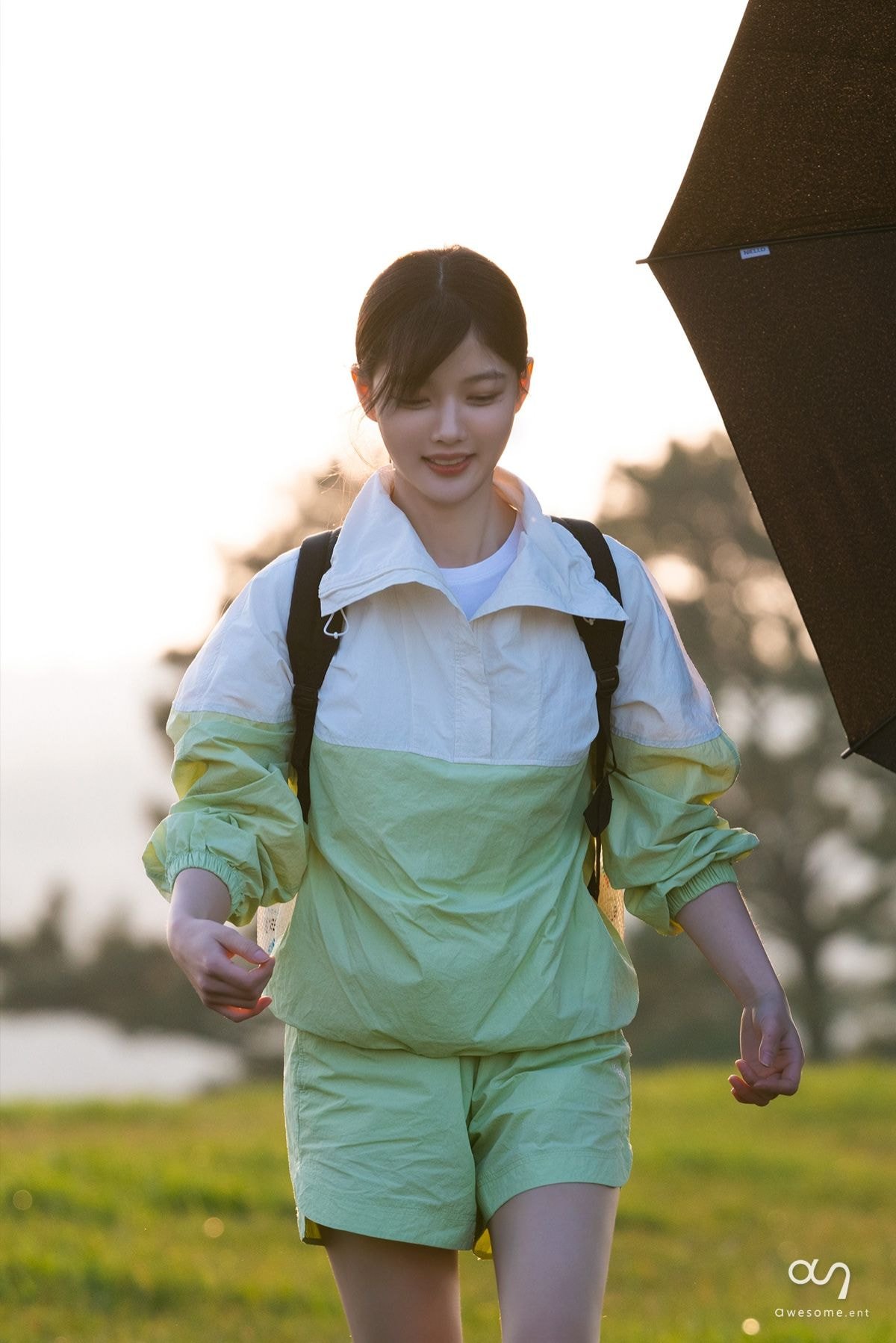 앞머리 자른 김유정 최근모습