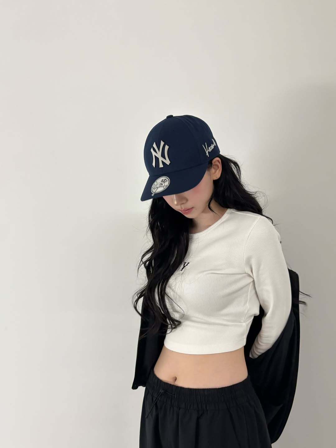 mlb 모자 쓴 카리나