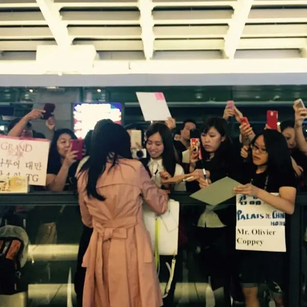 김소현 최근 공항.jpg