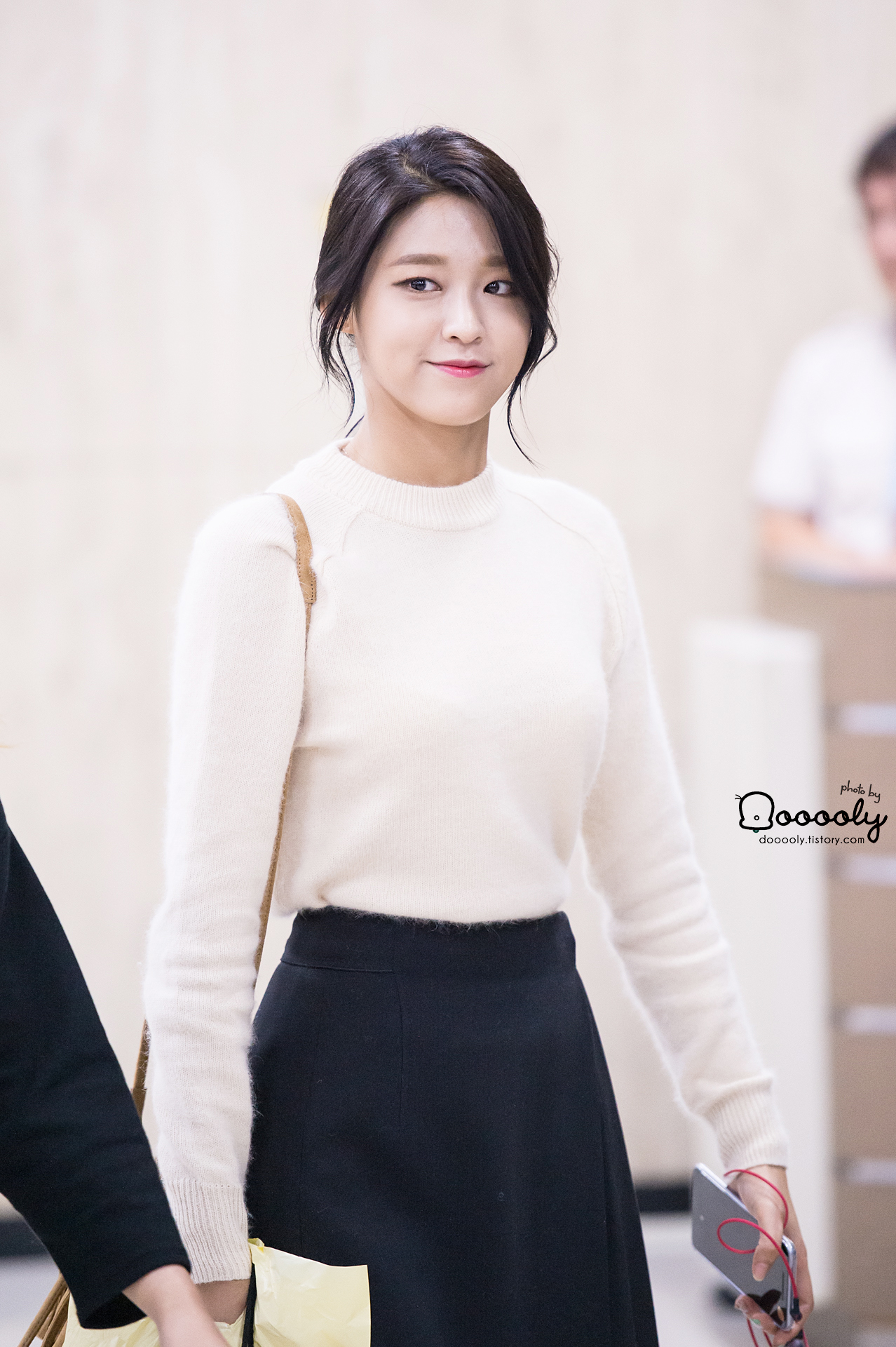 151018 김포공항 입국 AOA 설현, 초아 직찍 by 둘리[dooooly]