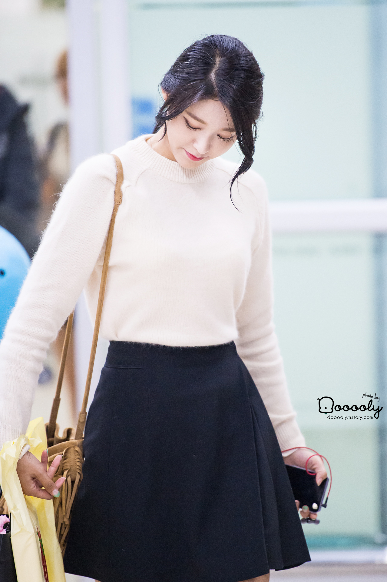 151018 김포공항 입국 AOA 설현, 초아 직찍 by 둘리[dooooly]