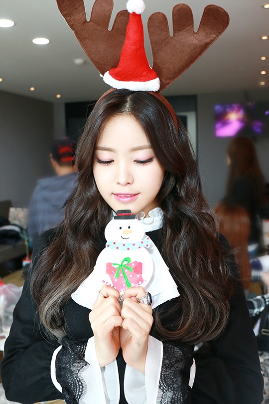 141219 네이버 스타캐스트 에이핑크.jpg