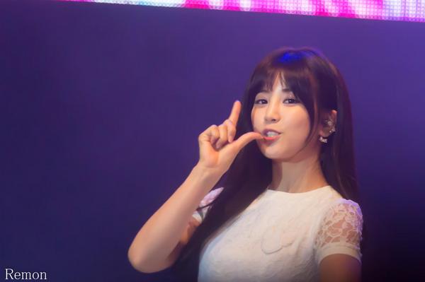 140808 초롱(에이핑크) 화이트콘서트 직찍  by Remon