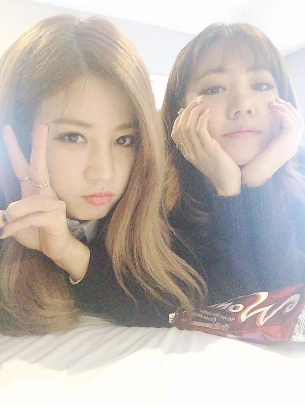 에이핑크 150217 트윗 - [#초롱] 아침부터 사진폭탄받고 힘내랏!!!!