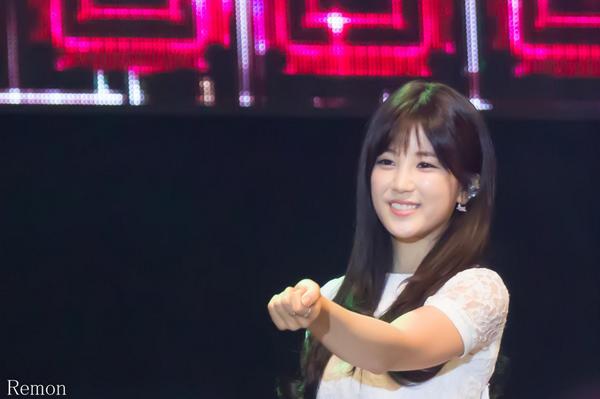 140808 초롱(에이핑크) 화이트콘서트 직찍  by Remon