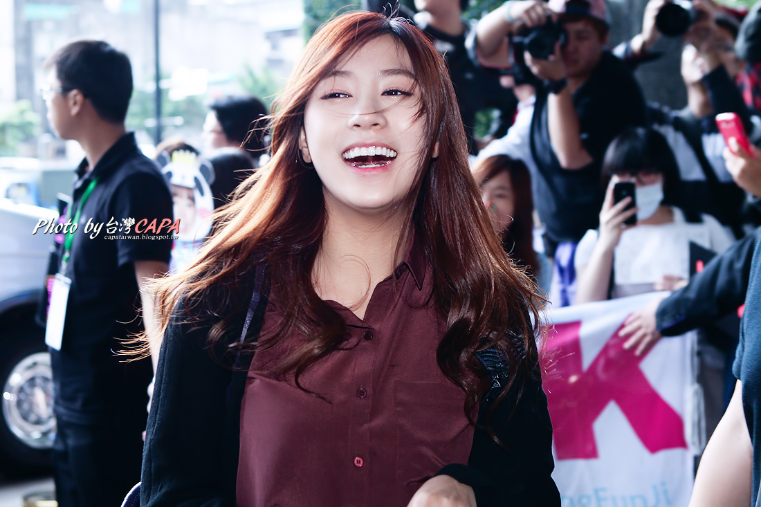 에이핑크(A Pink) 직찍 - 131018 타이페이 by CAPA