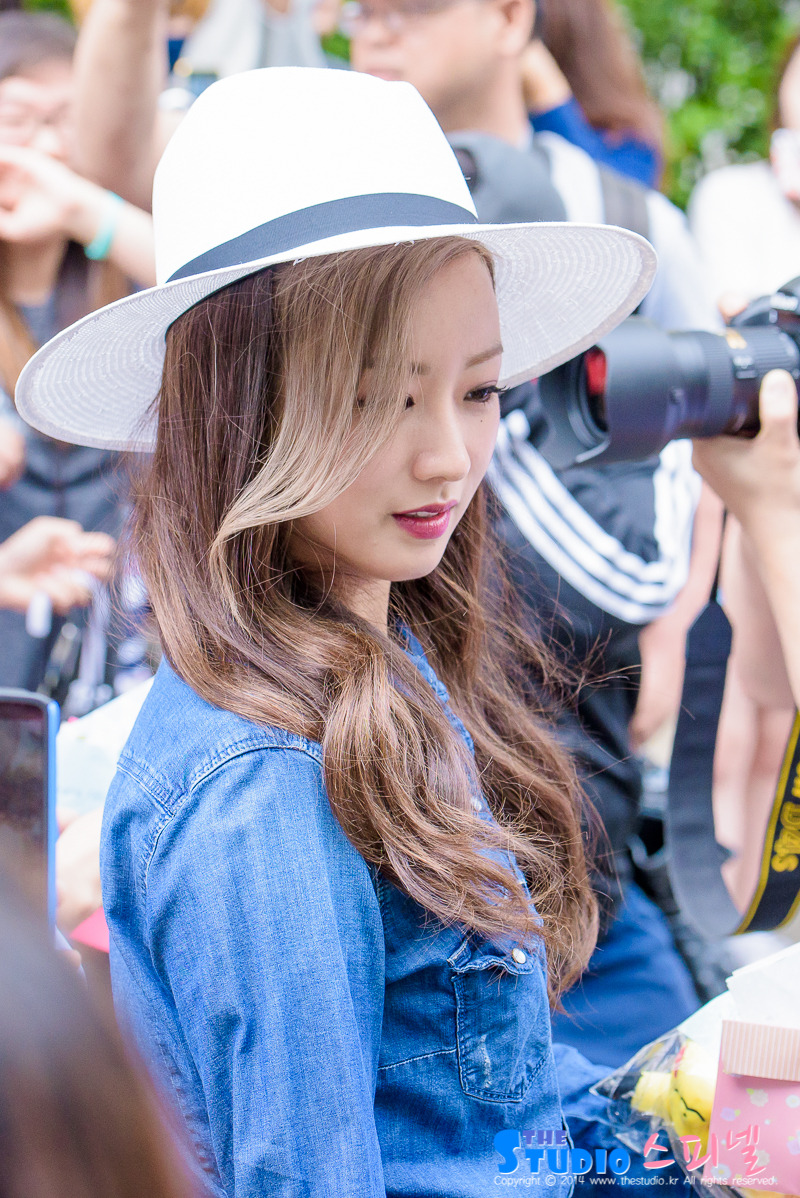 150626 뮤직뱅크 출근길 에이핑크 직찍 by 스피넬