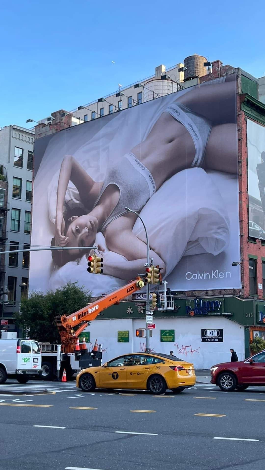 미국 뉴욕에 있는 제니 캘빈클라인 전광판