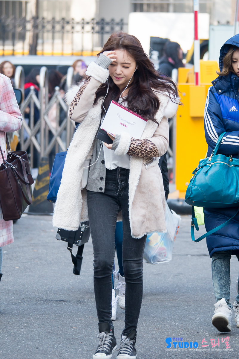 131220 뮤직뱅크 출근길 민아(걸스데이) 직찍 by 스피넬