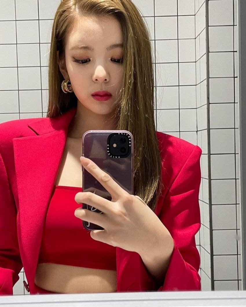 ITZY 리아 인스타 업뎃