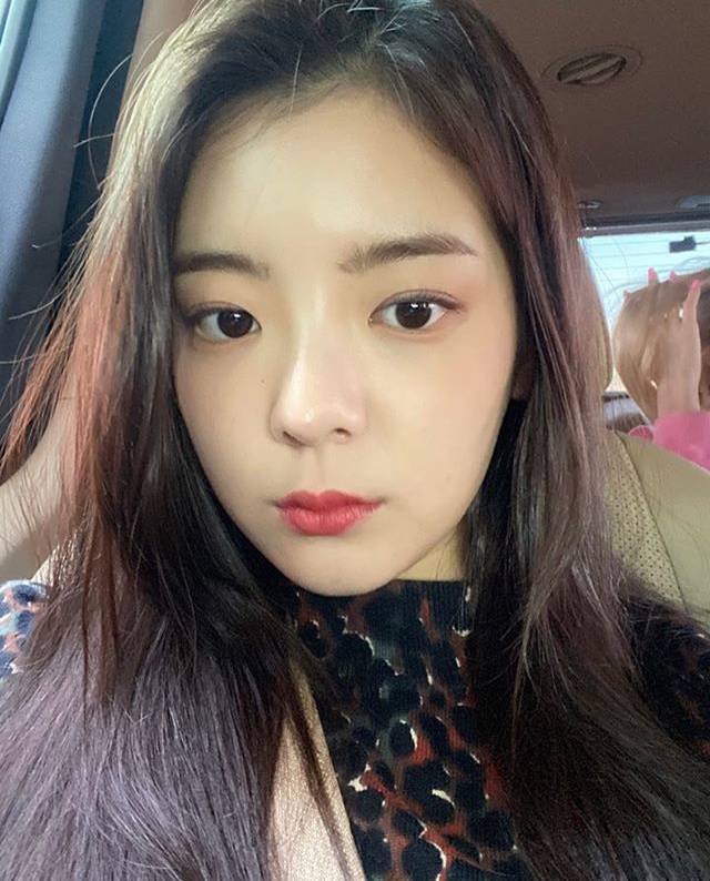 ITZY (있지) 리아.인스타