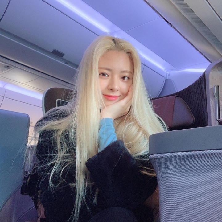 비행기 안에서.. #ITZY.insta