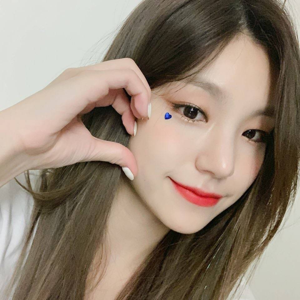 itzy 팬클럽 이름 midzy 확정