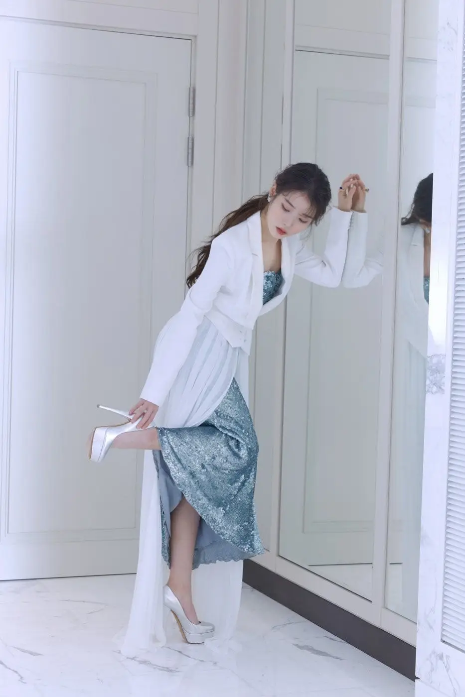 아이유 VOGUE 11월호 화보