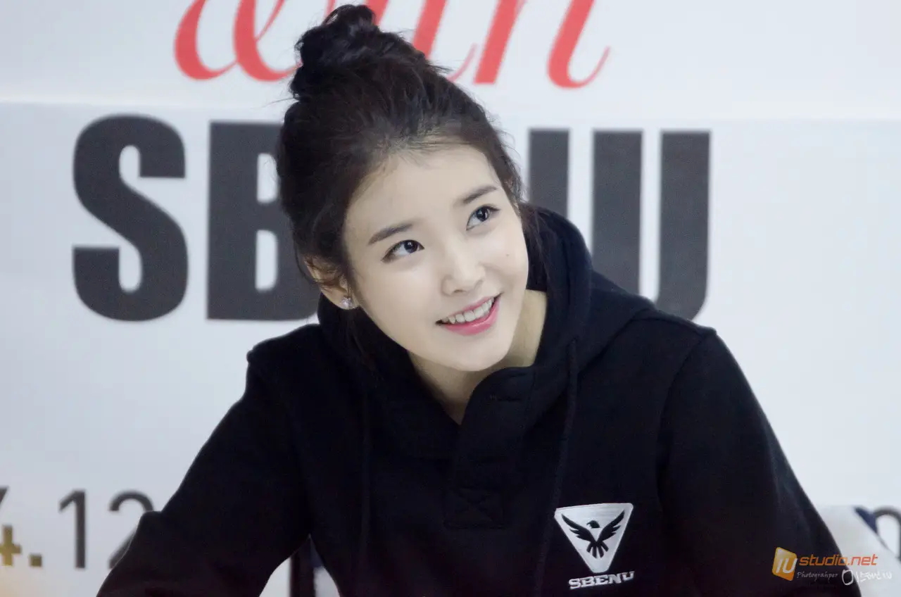 141219 스베누 팬싸인회 아이유 직찍 by 미스터신iu