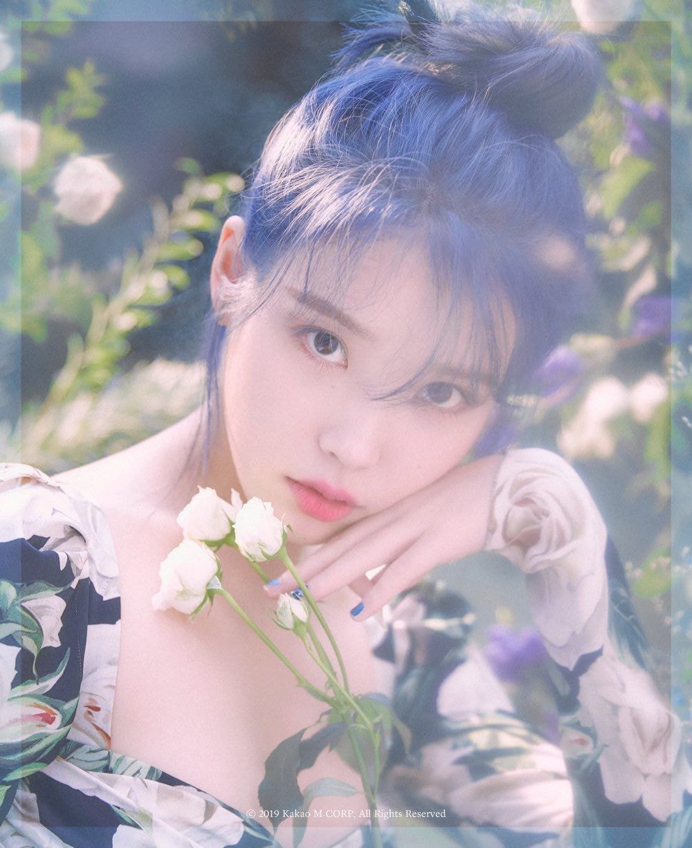 아이유 티저 - 5th Mini Album 'Love poem'