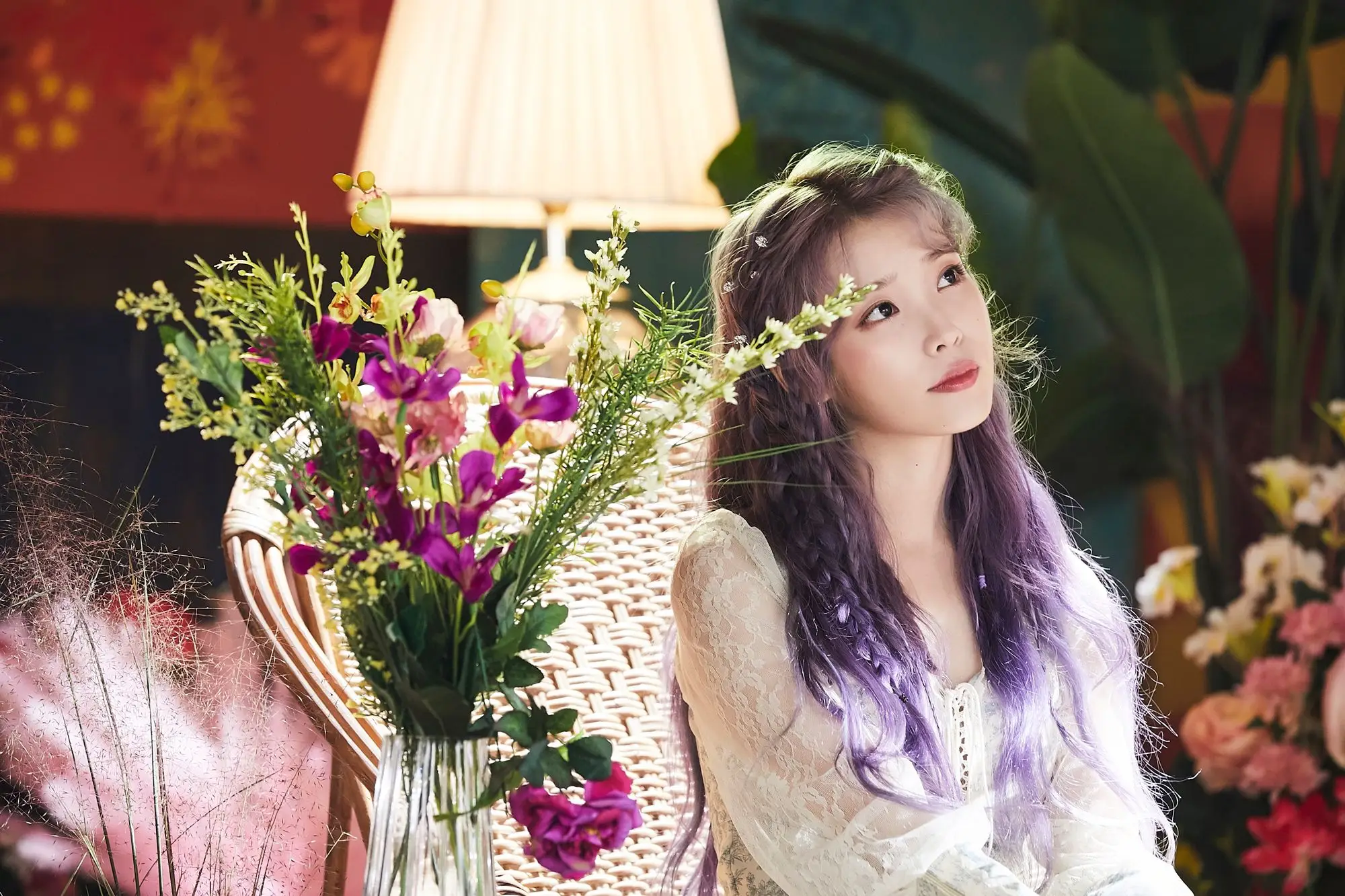 아이유 [Love, Poem] Special Photo