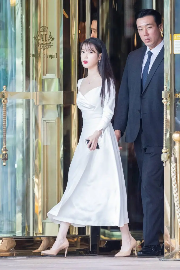 #아이유 (이지은) - 190708 출퇴근.jpg