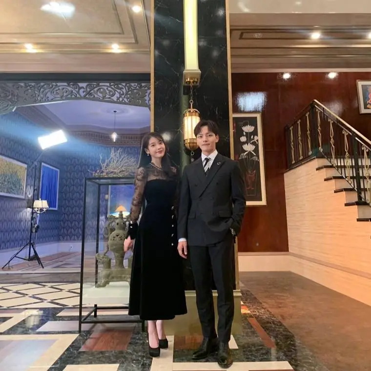 잘 어울리는 #아이유 & #여진구