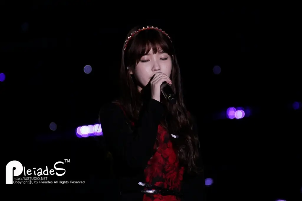 아이유 직찍 :: 121026 부산불꽃축제 현대자동차 The Brilliant Concert