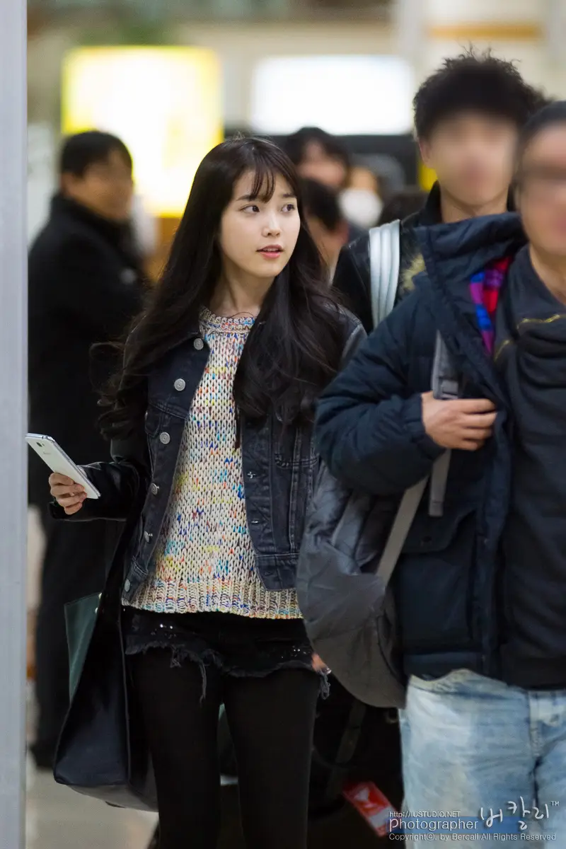 아이유 직찍 @ 130201 김포공항 입국 by 버칼리