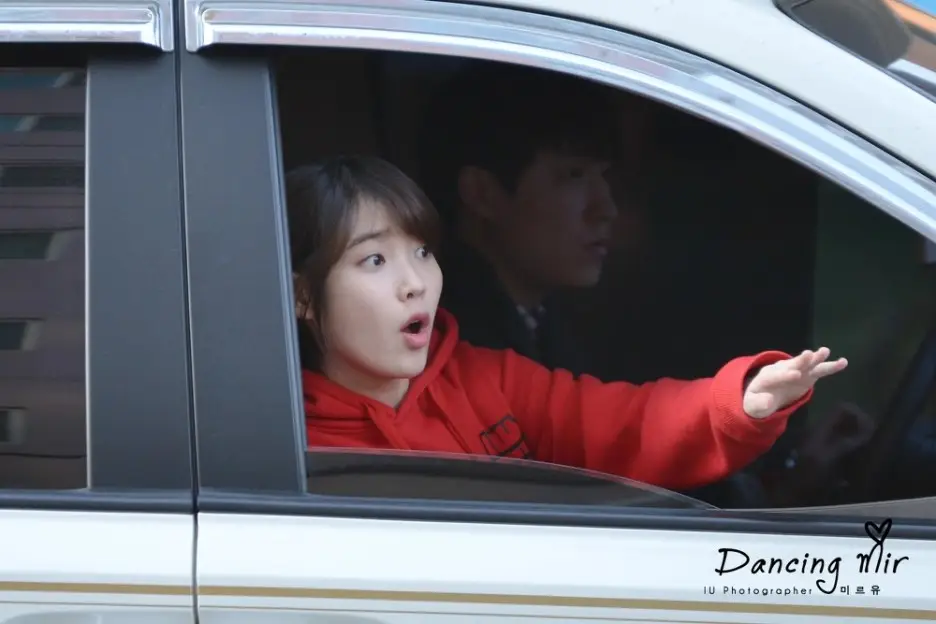 아이유 직찍 :: 130331 인기가요 퇴근 by 춤추는미르