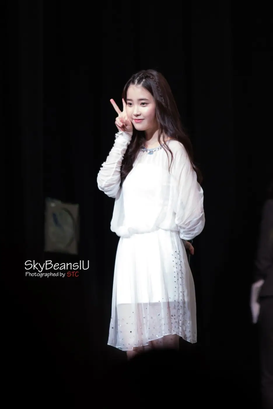 아이유 직찍 :: 130327 일본 팬미팅 포토타임 by STC